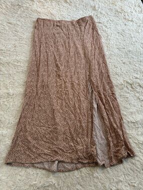 American Eagle Medium Leopard Print Pink Skirt